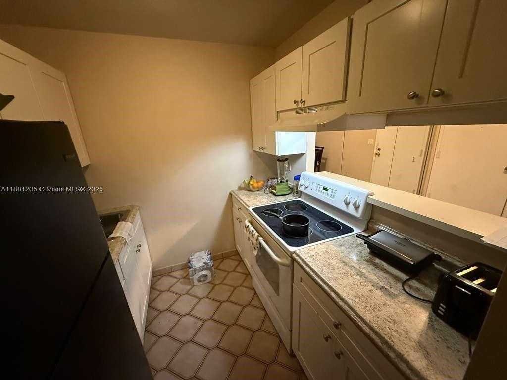 Small Image of 5915 WASHINGTON ST #116, Hollywood Number 8