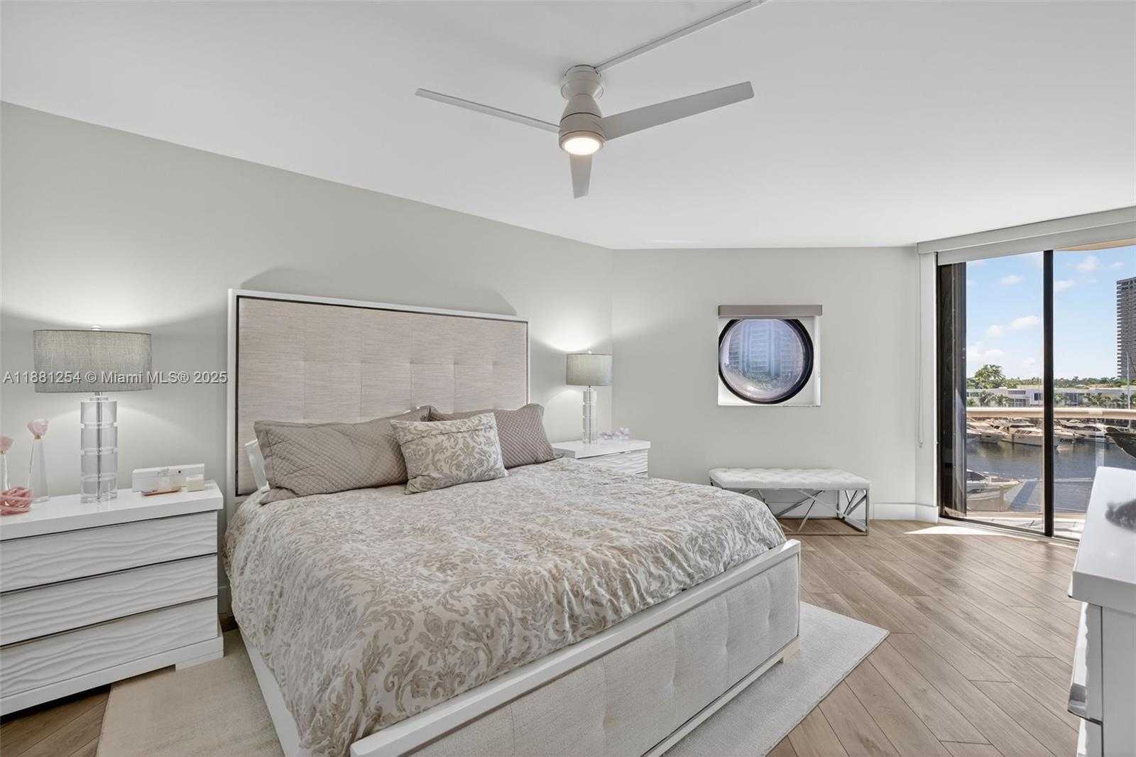 Small Image of 3610 YACHT CLUB DR #508, Aventura Number 26