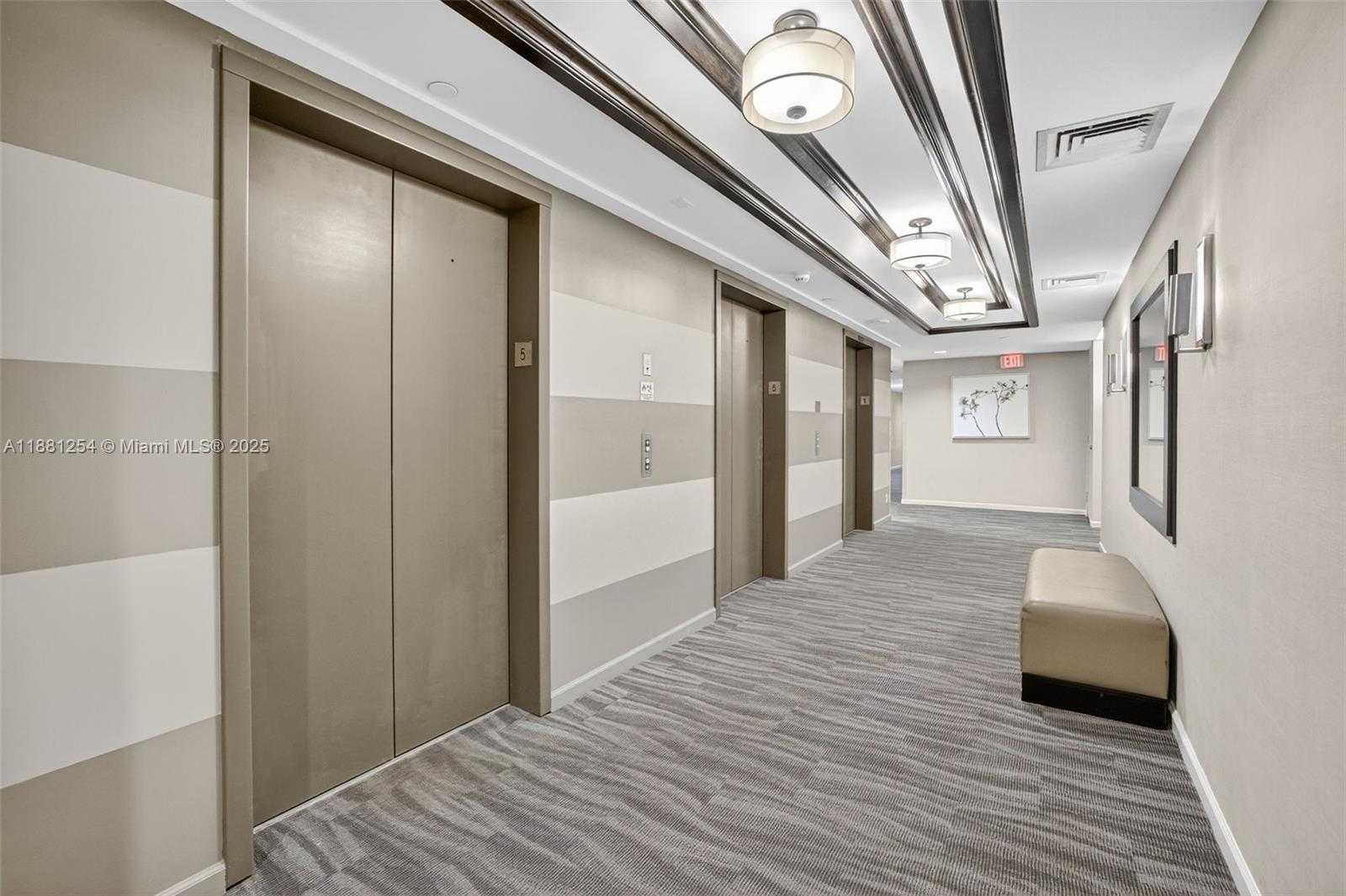 Small Image of 3610 YACHT CLUB DR #508, Aventura Number 54