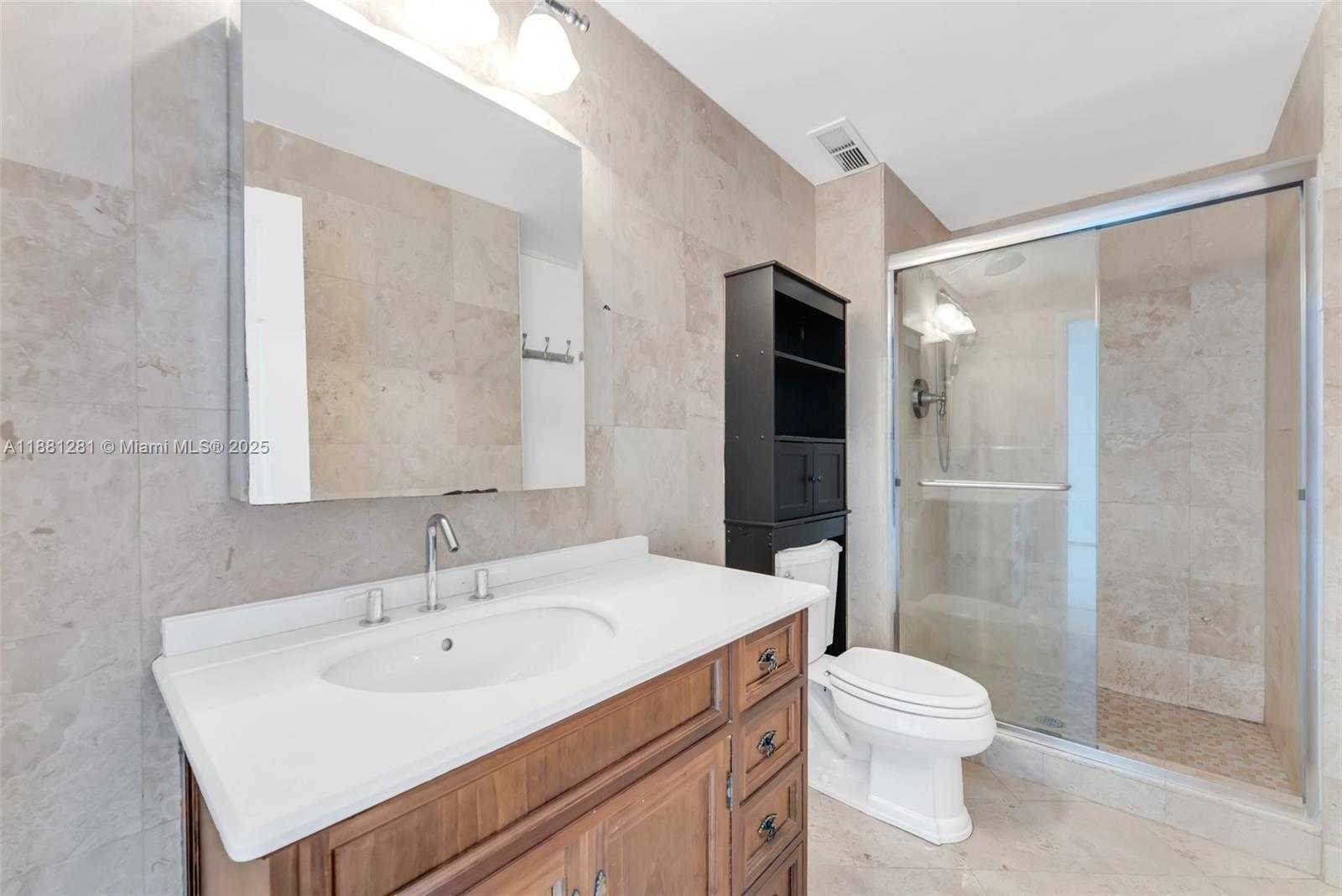 Small Image of 5055 COLLINS AVE #7N, Miami Beach Number 20