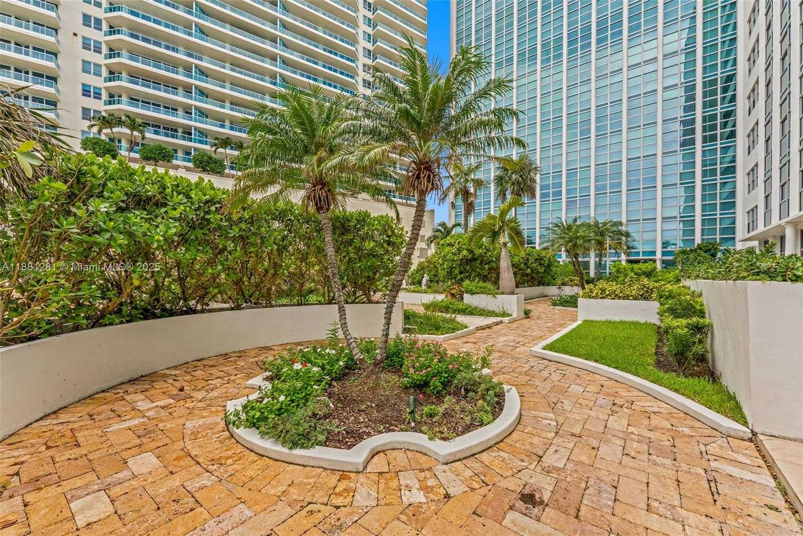 Small Image of 5055 COLLINS AVE #7N, Miami Beach Number 28