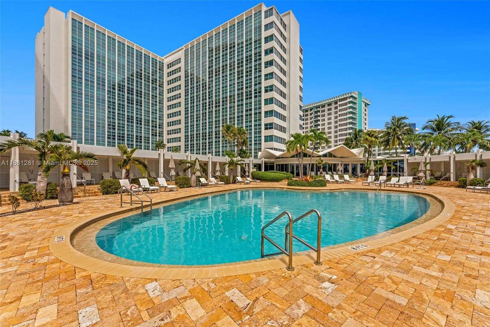 Small Image of 5055 COLLINS AVE #7N, Miami Beach Number 30