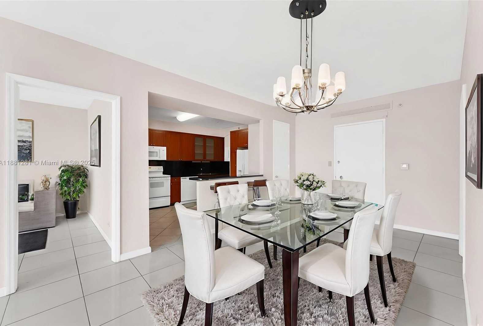 Small Image of 5055 COLLINS AVE #7N, Miami Beach Number 5