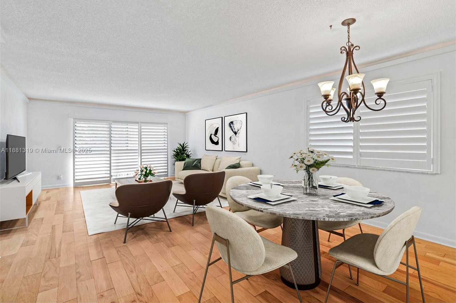 Small Image of 410 LAKEVIEW DR #204, Weston Number 6