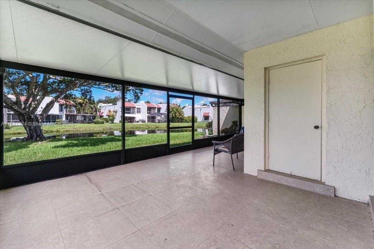 Small Image of 16273 LAUREL DR #7, Weston Number 19