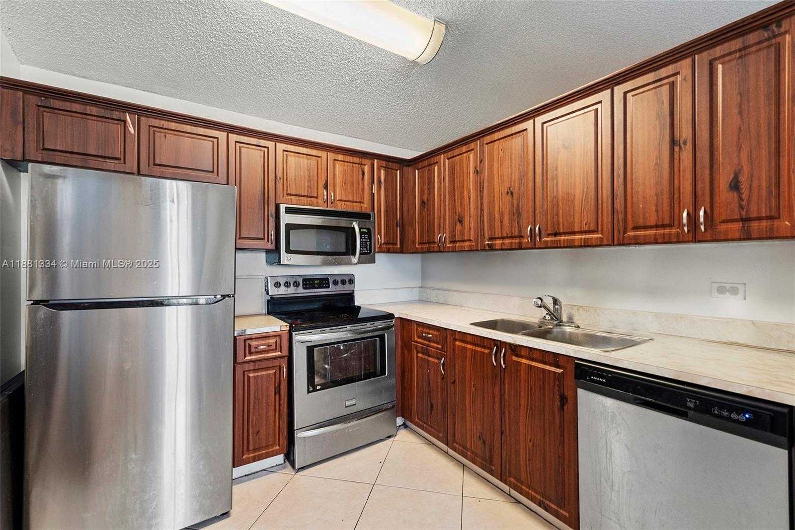 Small Image of 3630 NORTH 56TH AVE #323, Hollywood Number 6