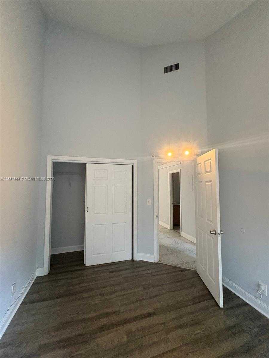 Small Image of 2309 NORTH WEST 55TH AVE, Lauderhill Number 6