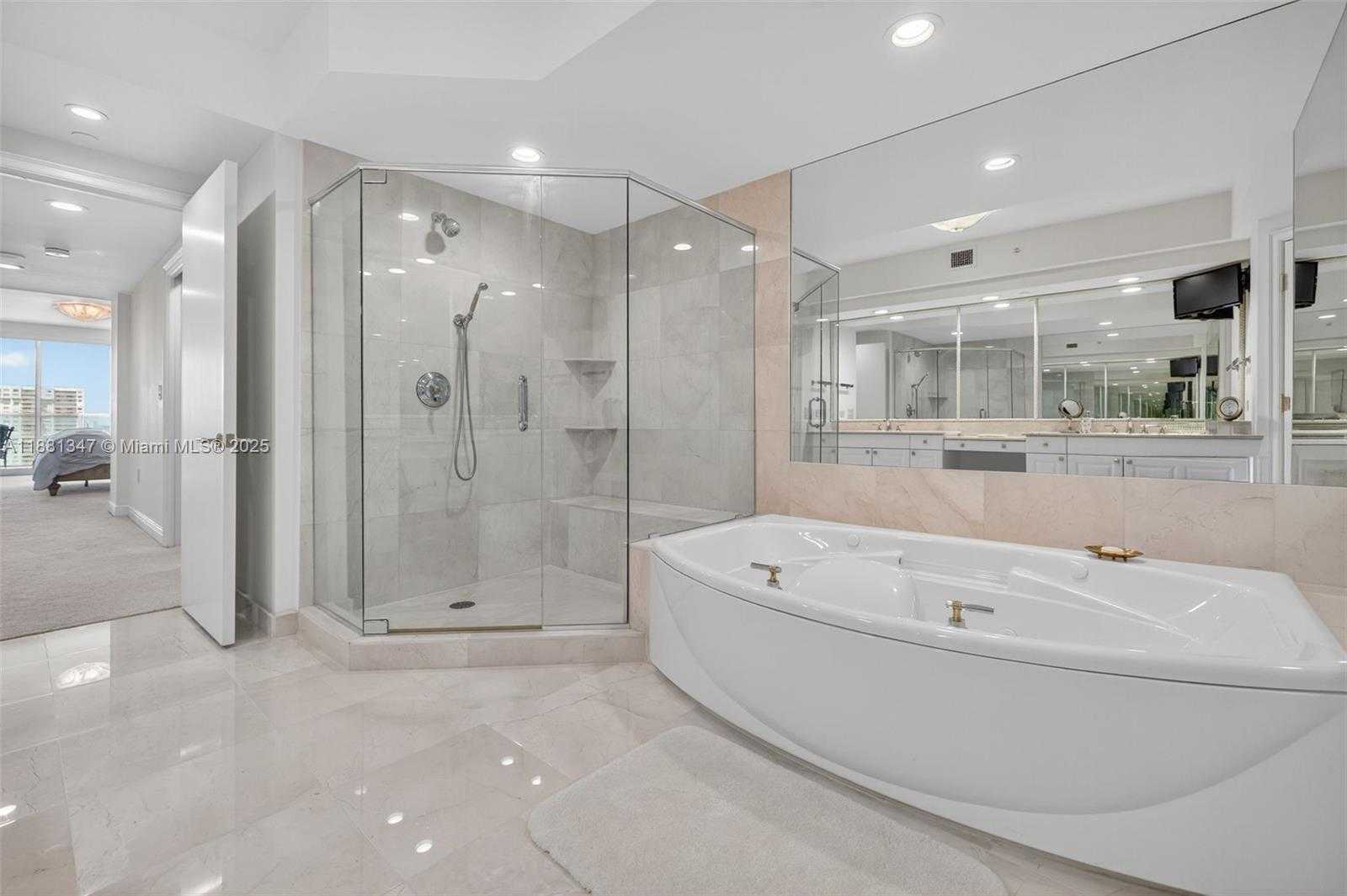 Small Image of 3201 NORTH EAST 183RD ST #1405, Aventura Number 30