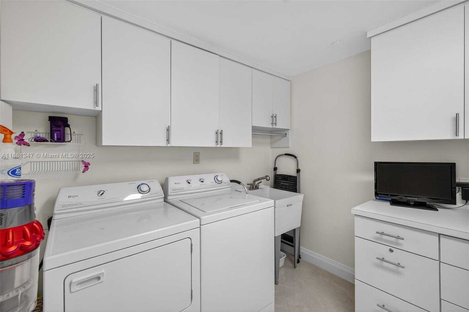 Small Image of 3201 NORTH EAST 183RD ST #1405, Aventura Number 38