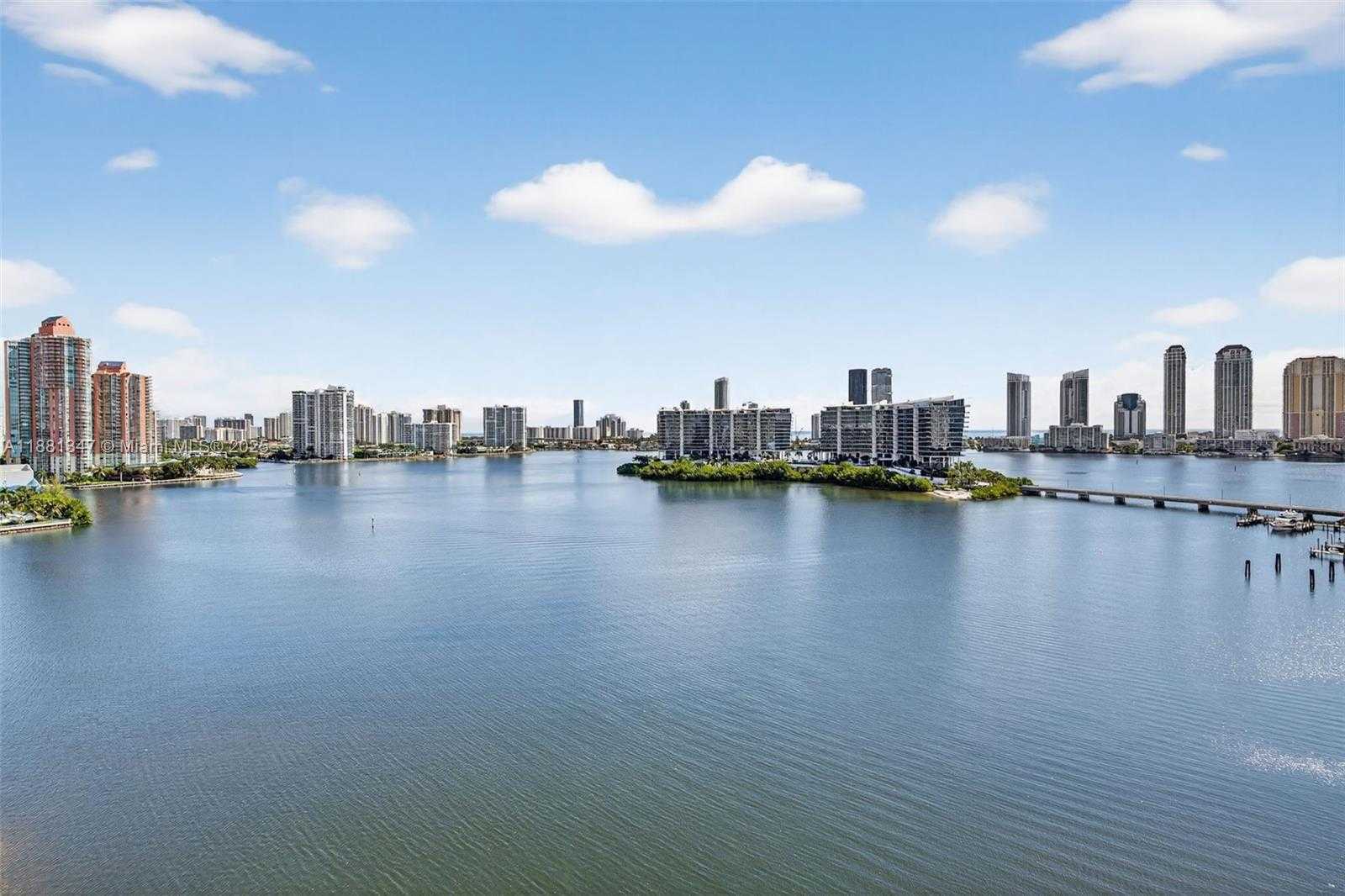 Small Image of 3201 NORTH EAST 183RD ST #1405, Aventura Number 4