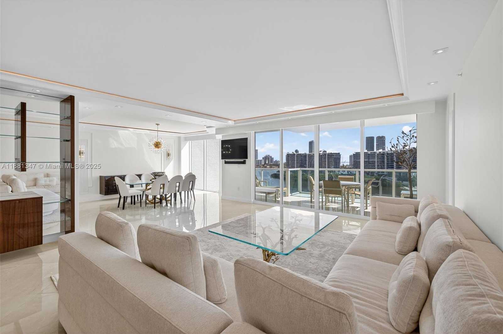 Small Image of 3201 NORTH EAST 183RD ST #1405, Aventura Number 7