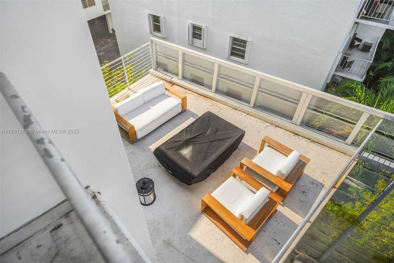 Small Image of 221 JEFFERSON AVE #10, Miami Beach Number 11