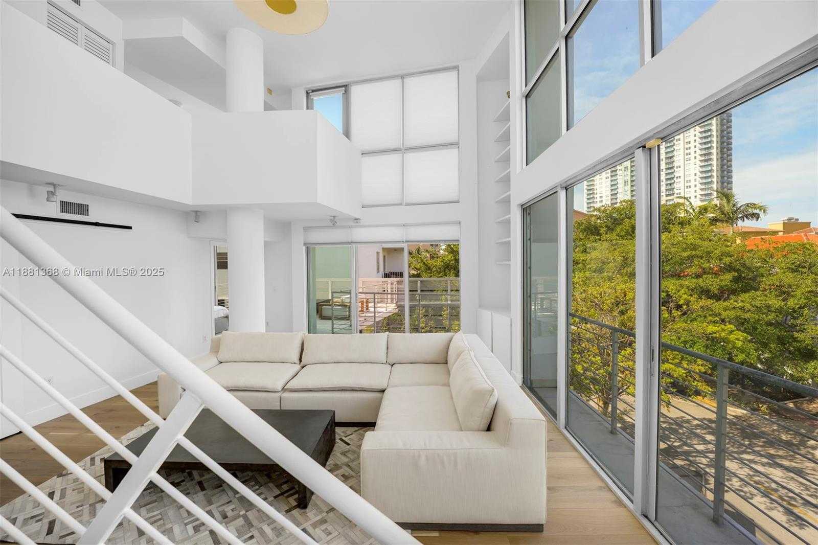 Small Image of 221 JEFFERSON AVE #10, Miami Beach Number 4