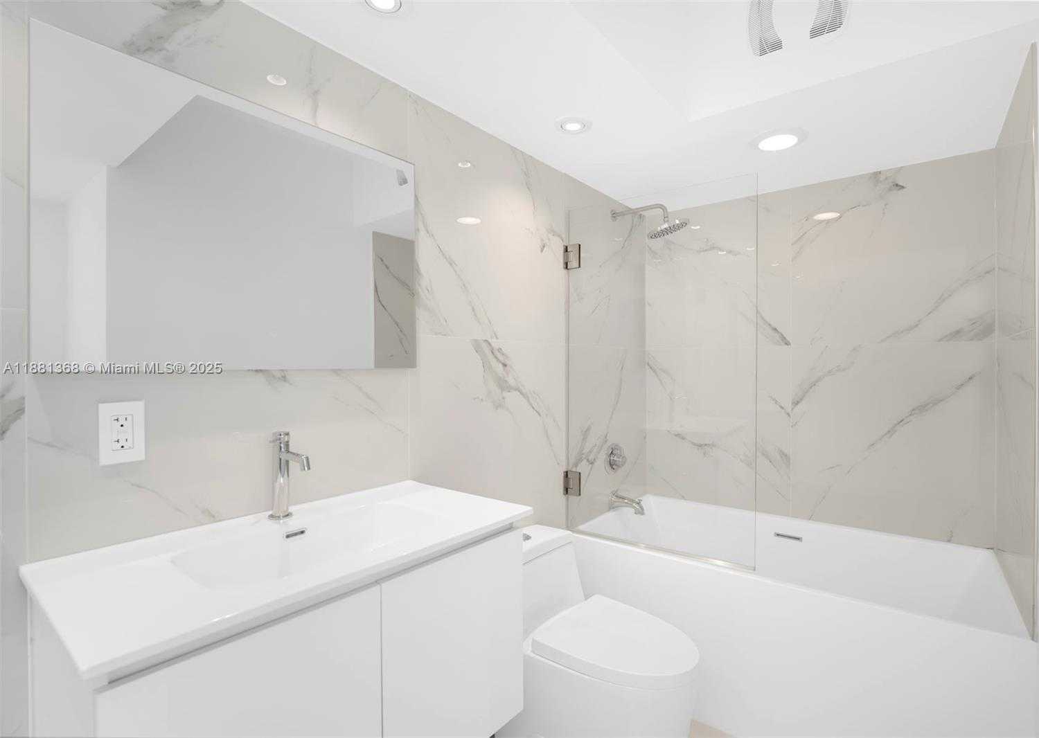 Small Image of 221 JEFFERSON AVE #10, Miami Beach Number 5