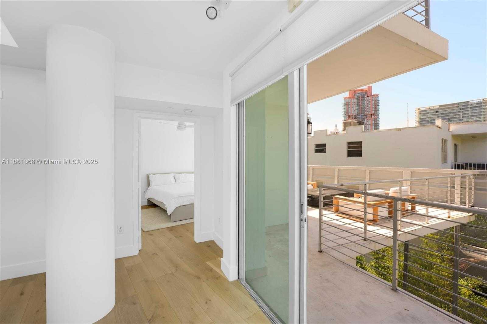 Small Image of 221 JEFFERSON AVE #10, Miami Beach Number 8