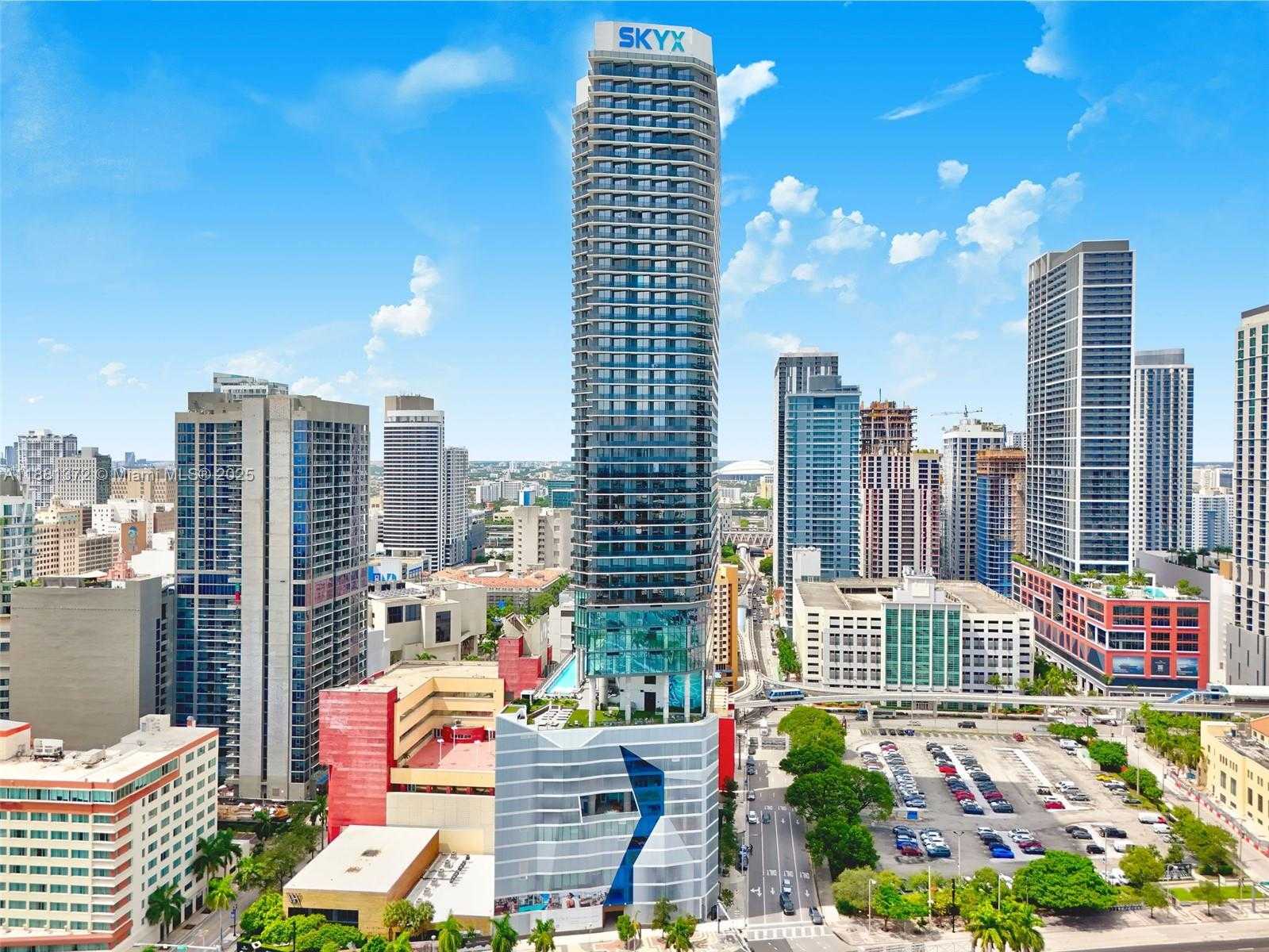 Small Image of 398 NORTH EAST 5TH ST #3810, Miami Number 18