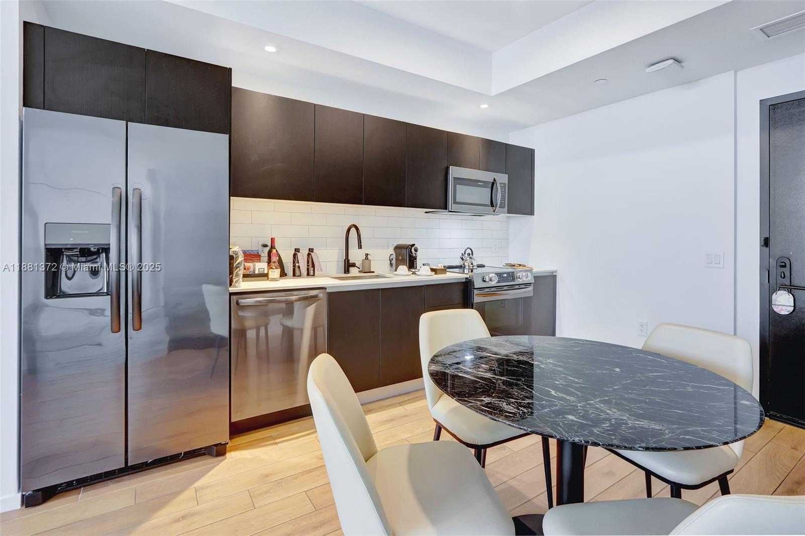 Small Image of 398 NORTH EAST 5TH ST #3810, Miami Number 8