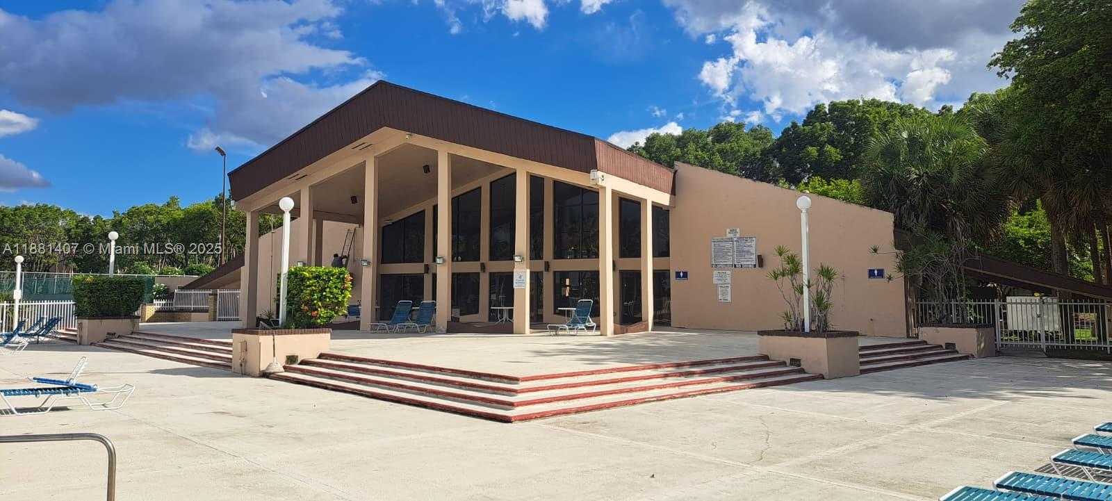 Small Image of 14601 NORTH KENDALL DR #405K, Miami Number 21