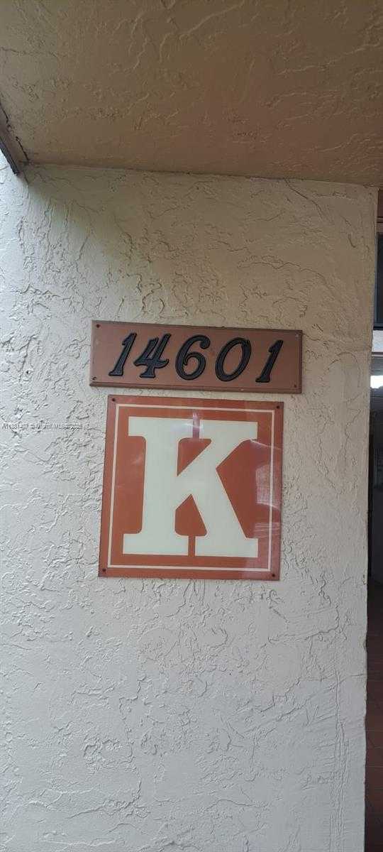 Small Image of 14601 NORTH KENDALL DR #405K, Miami Number 4