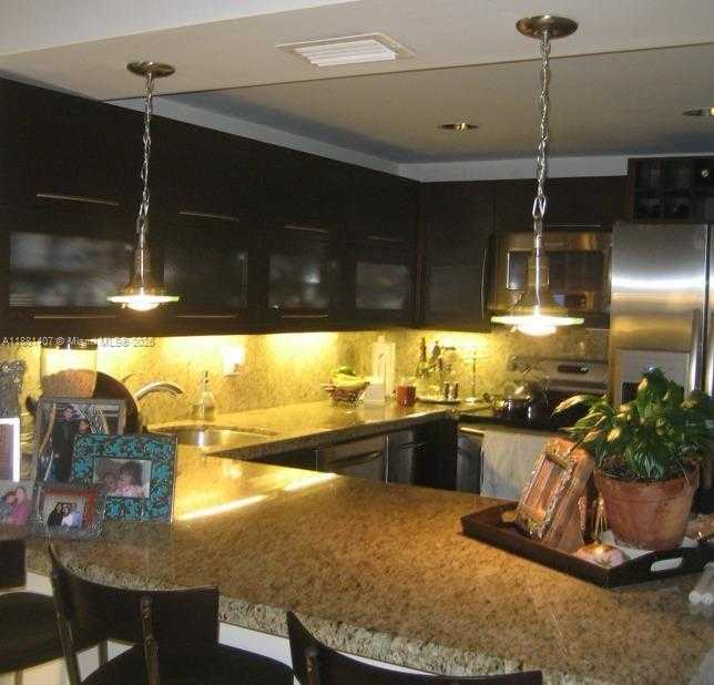 Small Image of 14601 NORTH KENDALL DR #405K, Miami Number 6