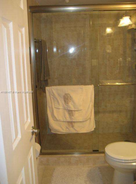 Small Image of 14601 NORTH KENDALL DR #405K, Miami Number 9