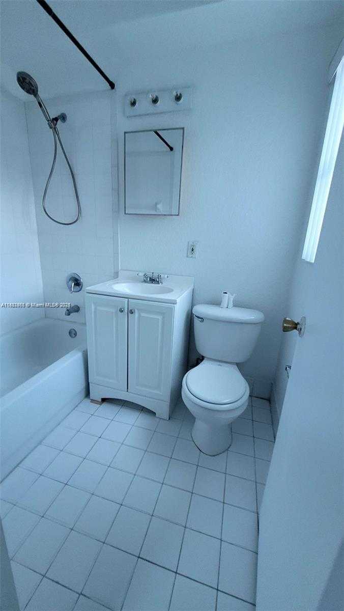 Small Image of 8453 NORTH WEST 4TH CT #8453, Miami Number 11