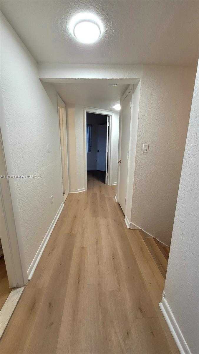 Small Image of 8453 NORTH WEST 4TH CT #8453, Miami Number 7