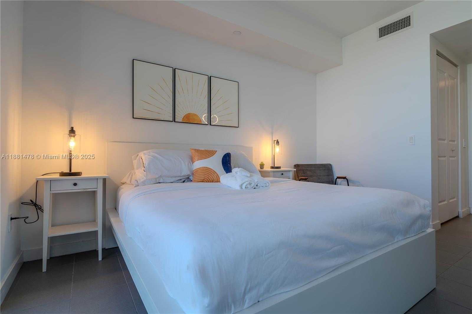 Small Image of 1600 NORTH EAST 1ST AVE #1412, Miami Number 9