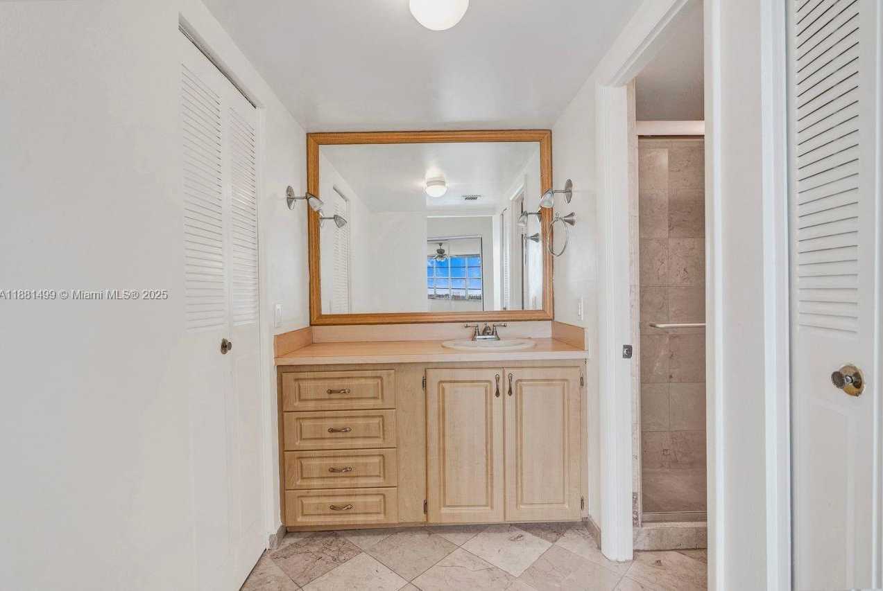 Small Image of 2025 NORTH EAST 164TH ST #716, North Miami Beach Number 28