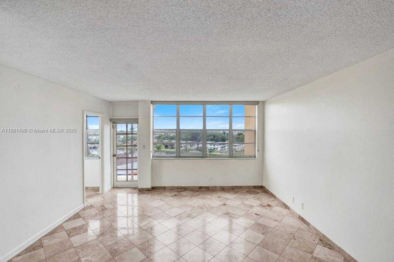 Small Image of 2025 NORTH EAST 164TH ST #716, North Miami Beach Number 9