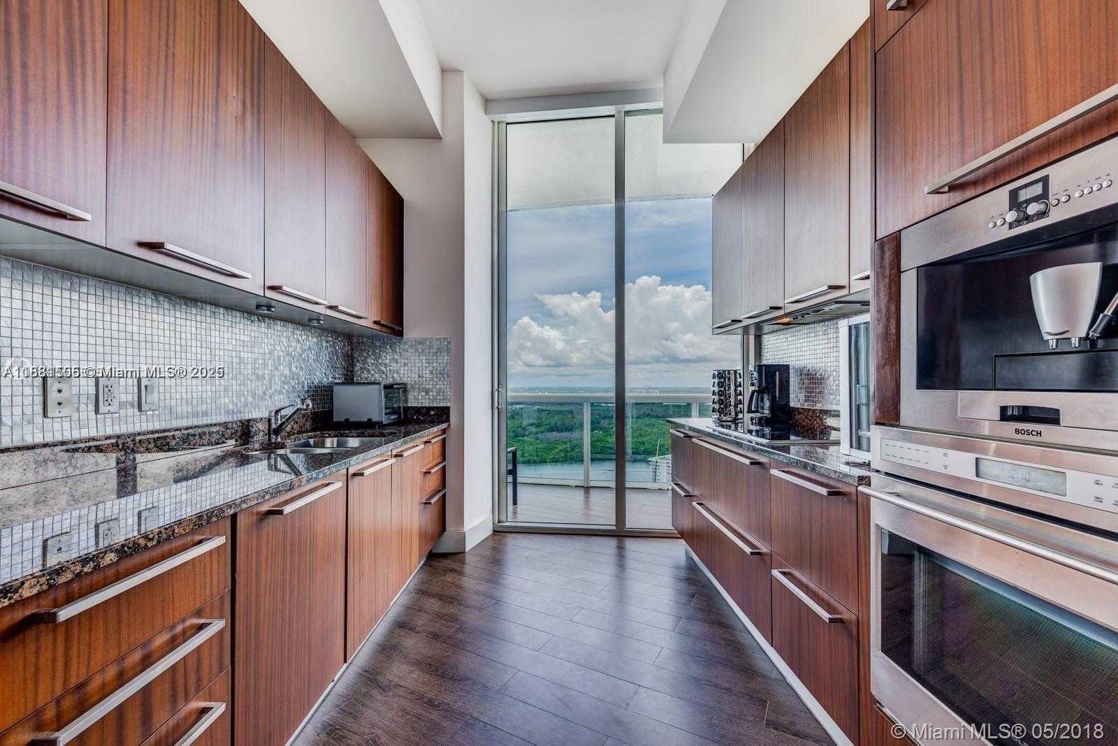Small Image of 15811 COLLINS AVE #3705, Sunny Isles Beach Number 12