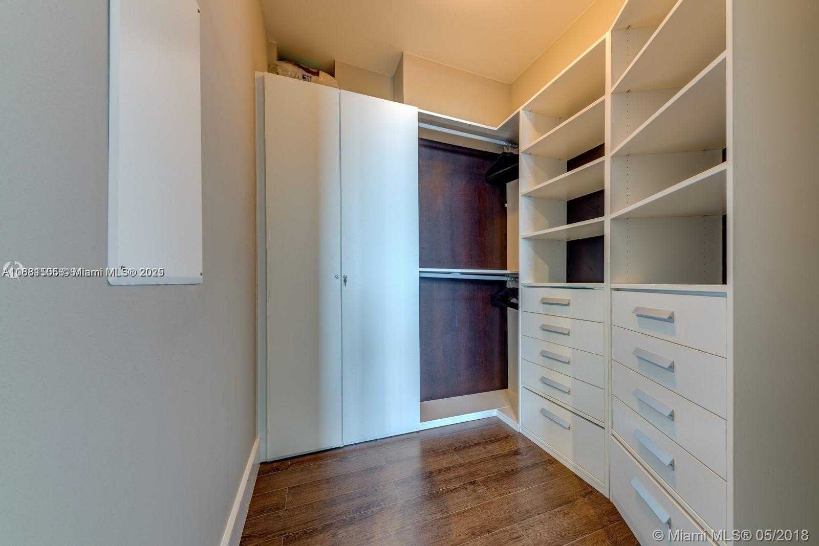 Small Image of 15811 COLLINS AVE #3705, Sunny Isles Beach Number 19