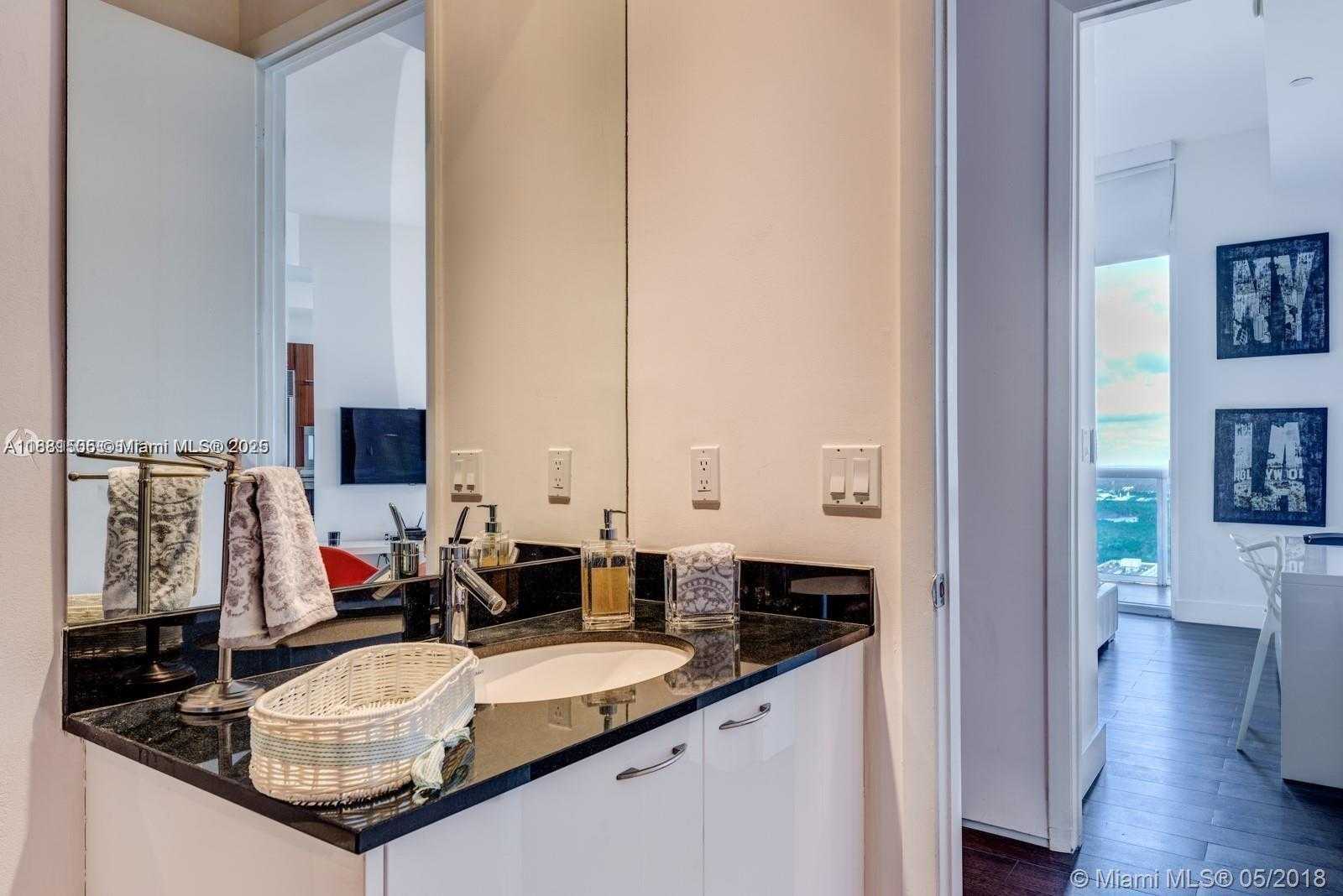 Small Image of 15811 COLLINS AVE #3705, Sunny Isles Beach Number 27
