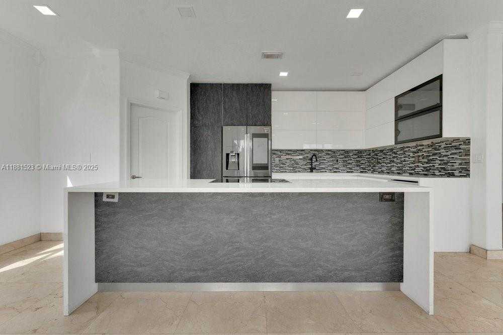 Small Image of 7427 NORTH WEST 113TH PATH, Doral Number 11