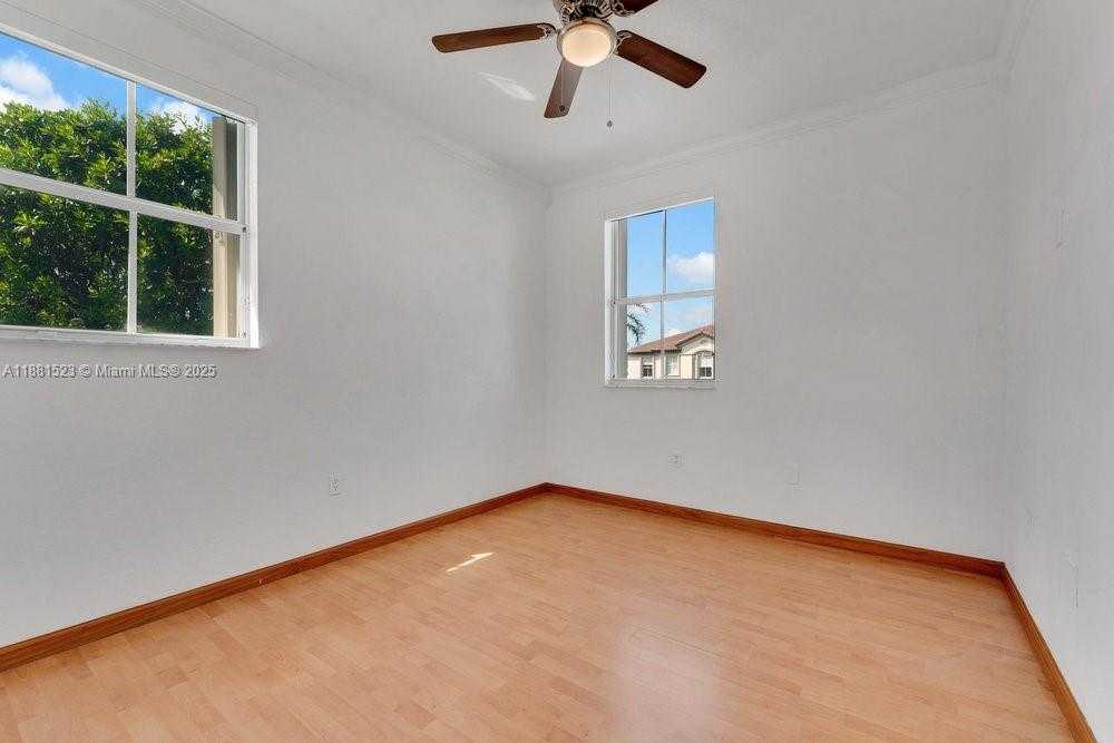 Small Image of 7427 NORTH WEST 113TH PATH, Doral Number 14