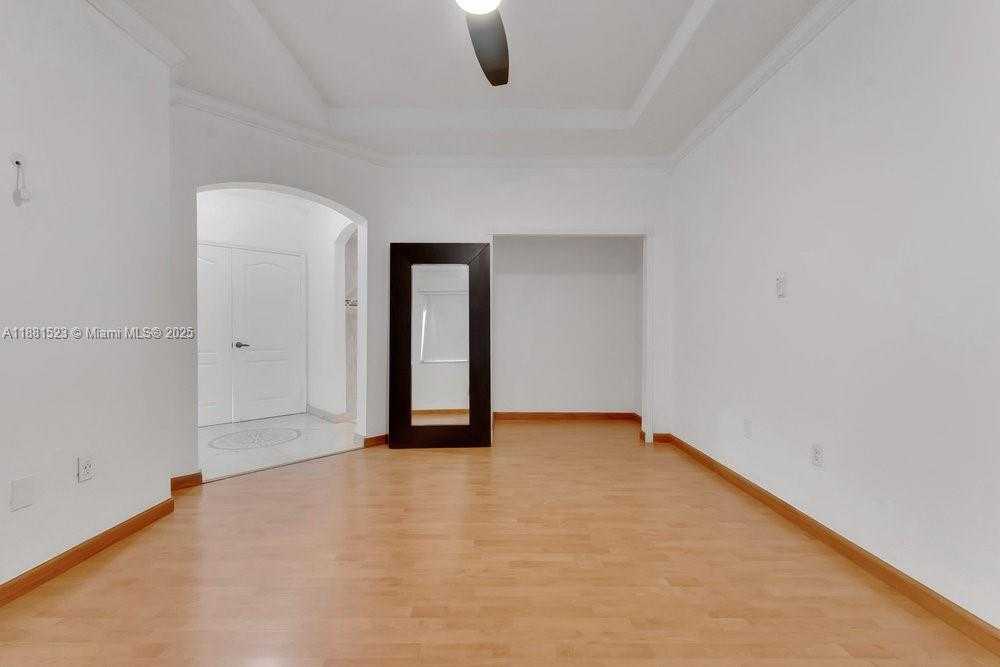 Small Image of 7427 NORTH WEST 113TH PATH, Doral Number 18