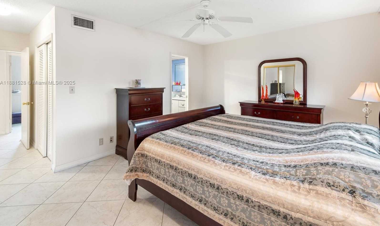 Small Image of 1001 NORTH EAST 14TH AVE #207, Hallandale Beach Number 14