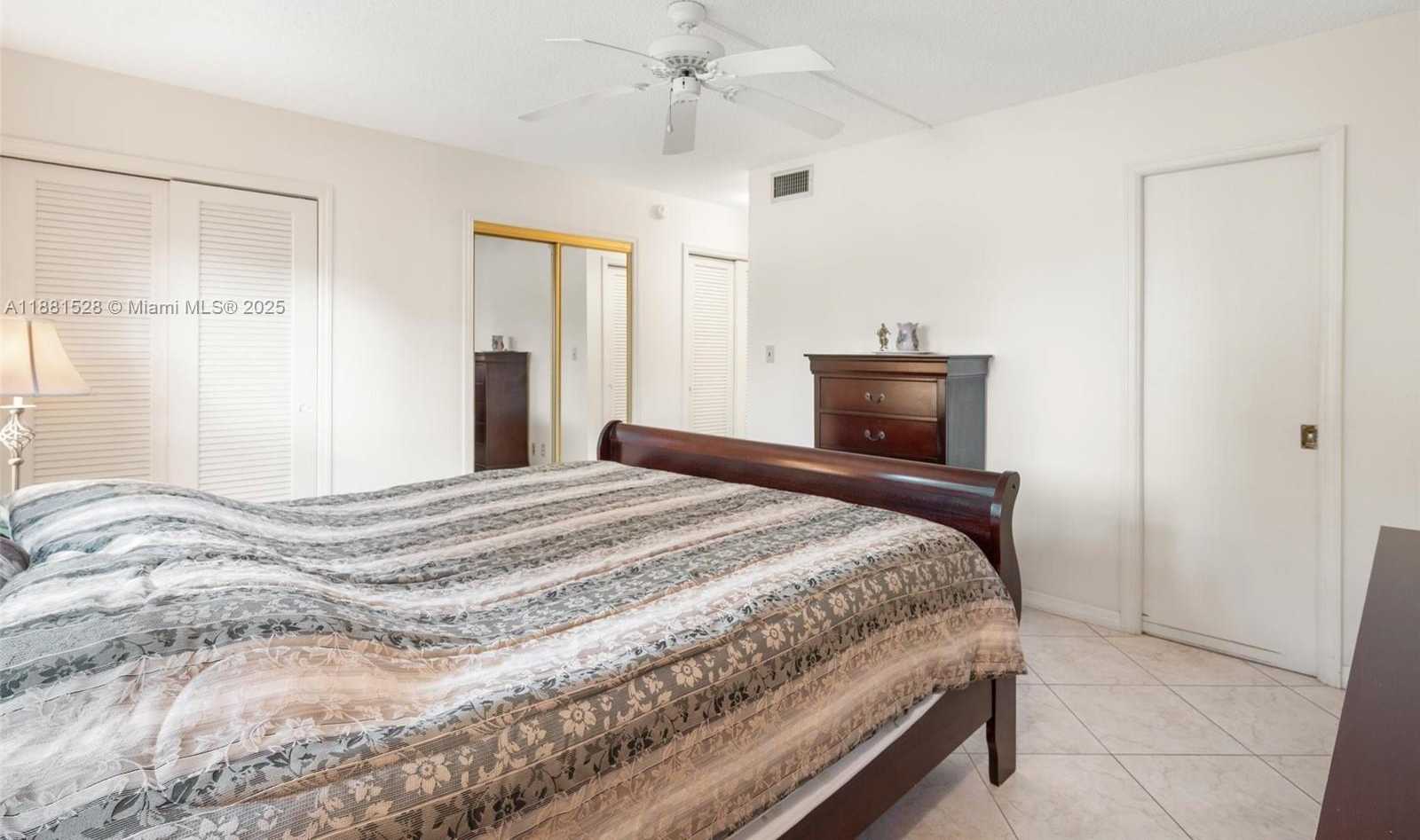 Small Image of 1001 NORTH EAST 14TH AVE #207, Hallandale Beach Number 15