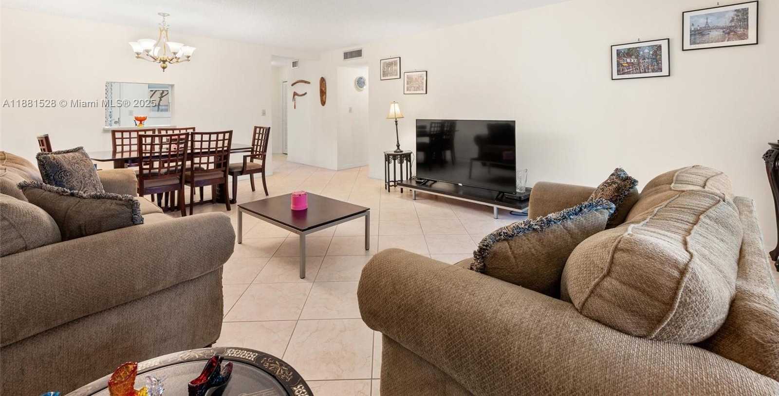 Small Image of 1001 NORTH EAST 14TH AVE #207, Hallandale Beach Number 3