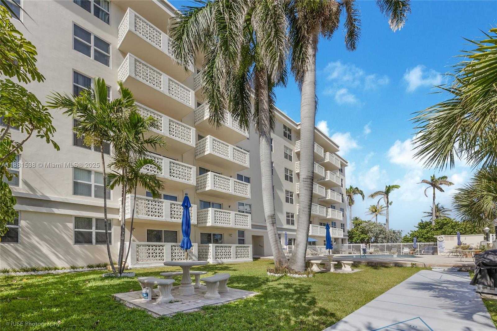 Small Image of 1901 SOUTH OCEAN DR #303, Hollywood Number 9
