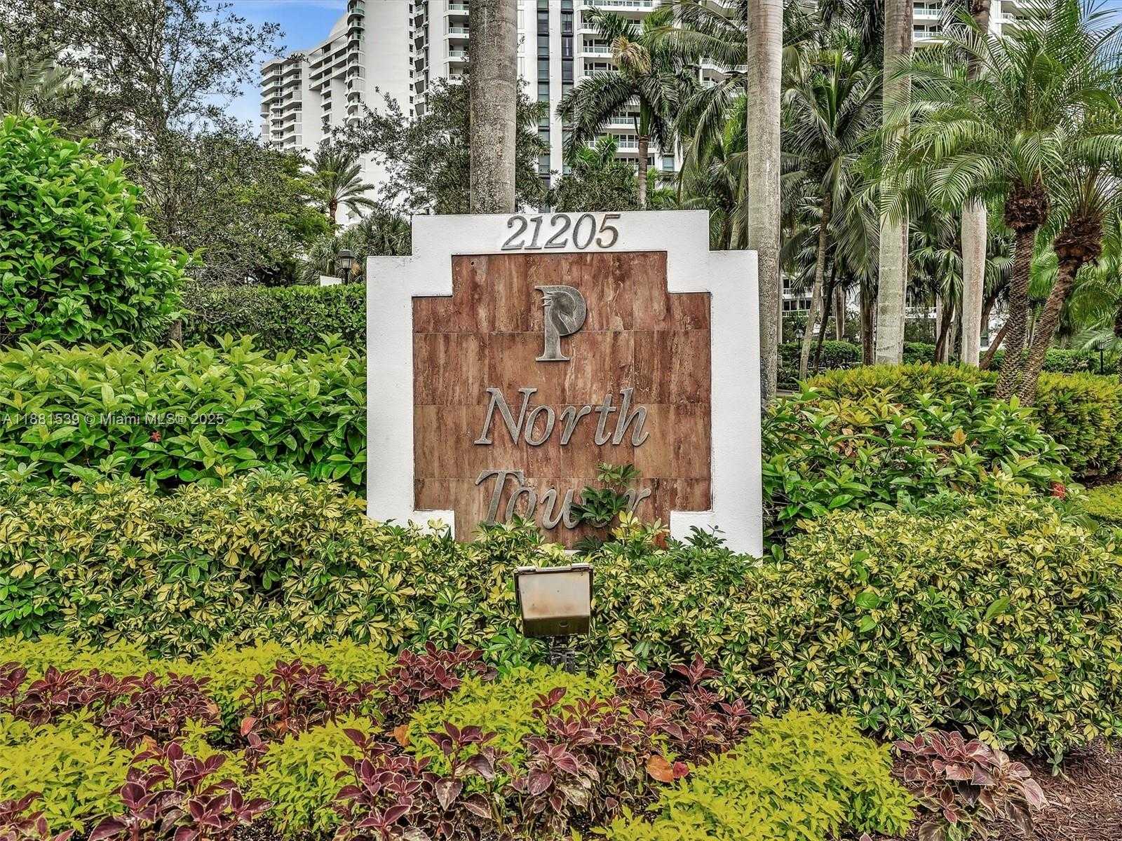 Small Image of 21205 YACHT CLUB DR #2605, Aventura Number 40