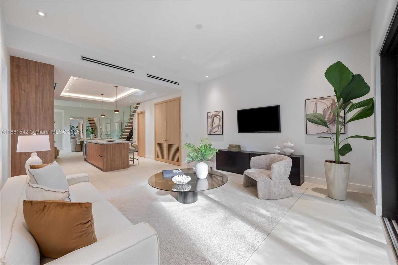Small Image of 3163 HIBISCUS ST #3163, Miami Number 15