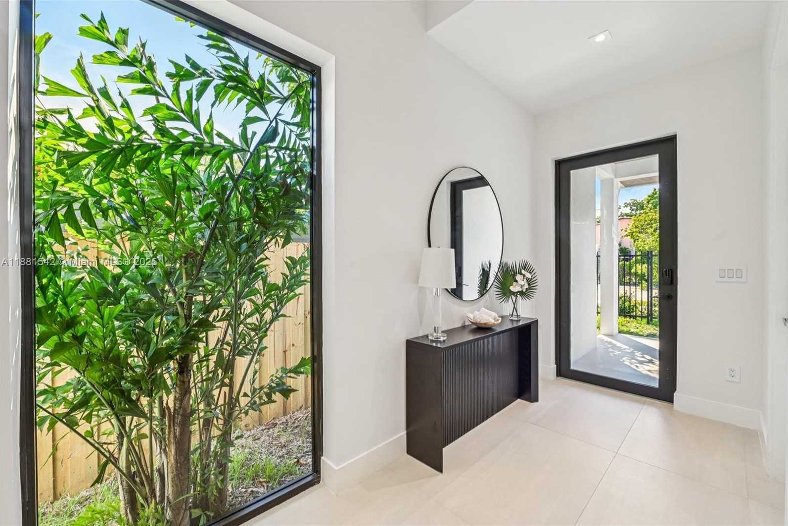 Small Image of 3163 HIBISCUS ST #3163, Miami Number 3
