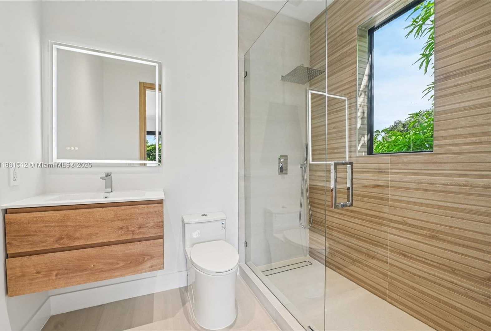 Small Image of 3163 HIBISCUS ST #3163, Miami Number 43