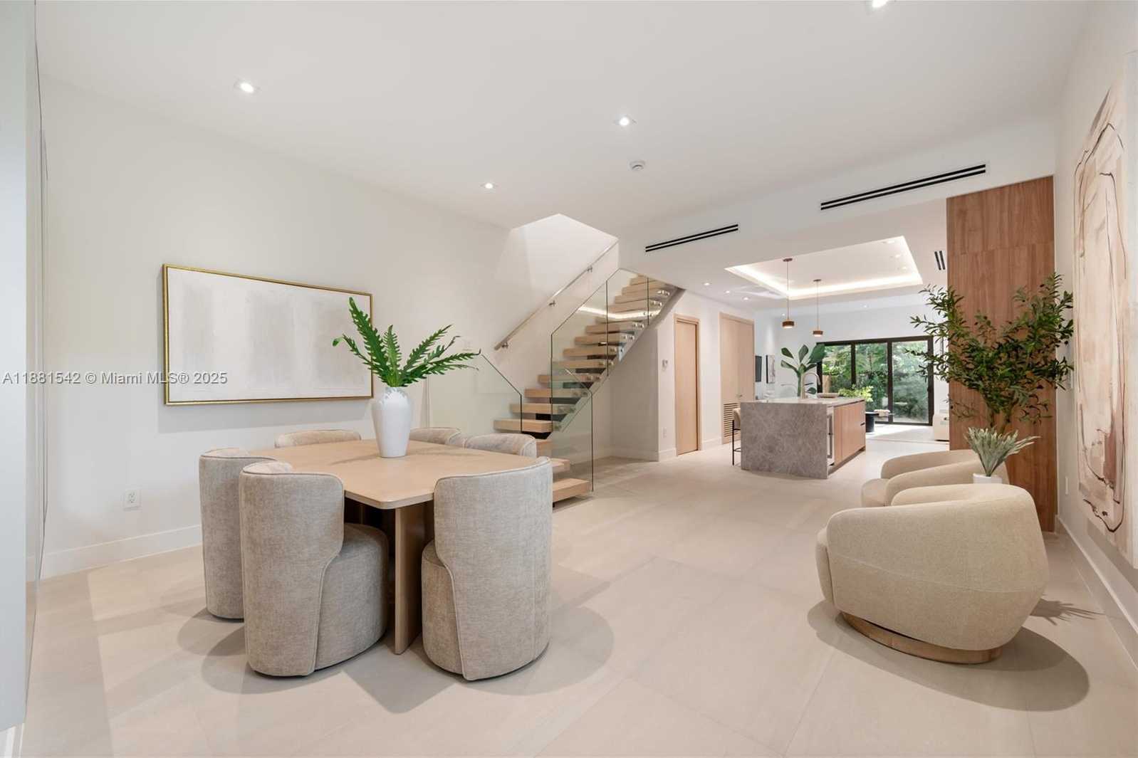 Small Image of 3163 HIBISCUS ST #3163, Miami Number 6