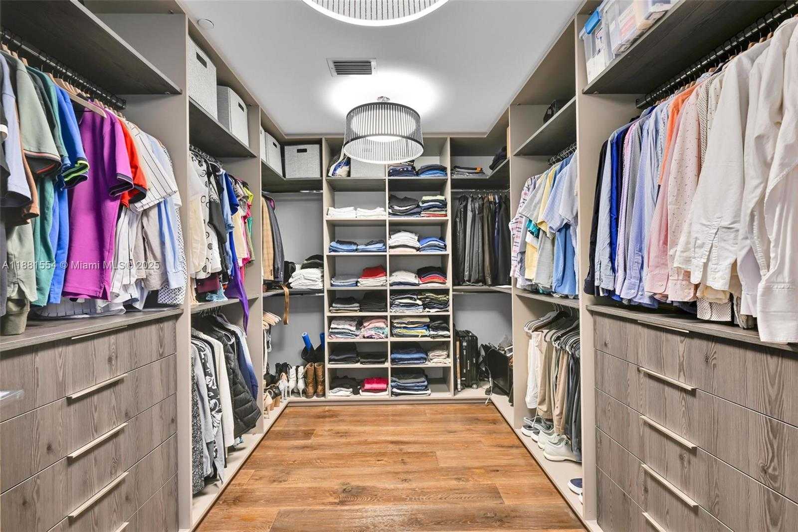 Small Image of 3300 NORTH EAST 188TH ST #718, Aventura Number 35