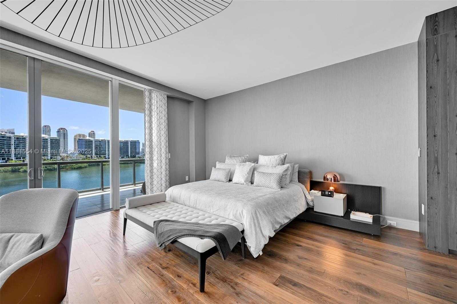 Small Image of 3300 NORTH EAST 188TH ST #718, Aventura Number 38