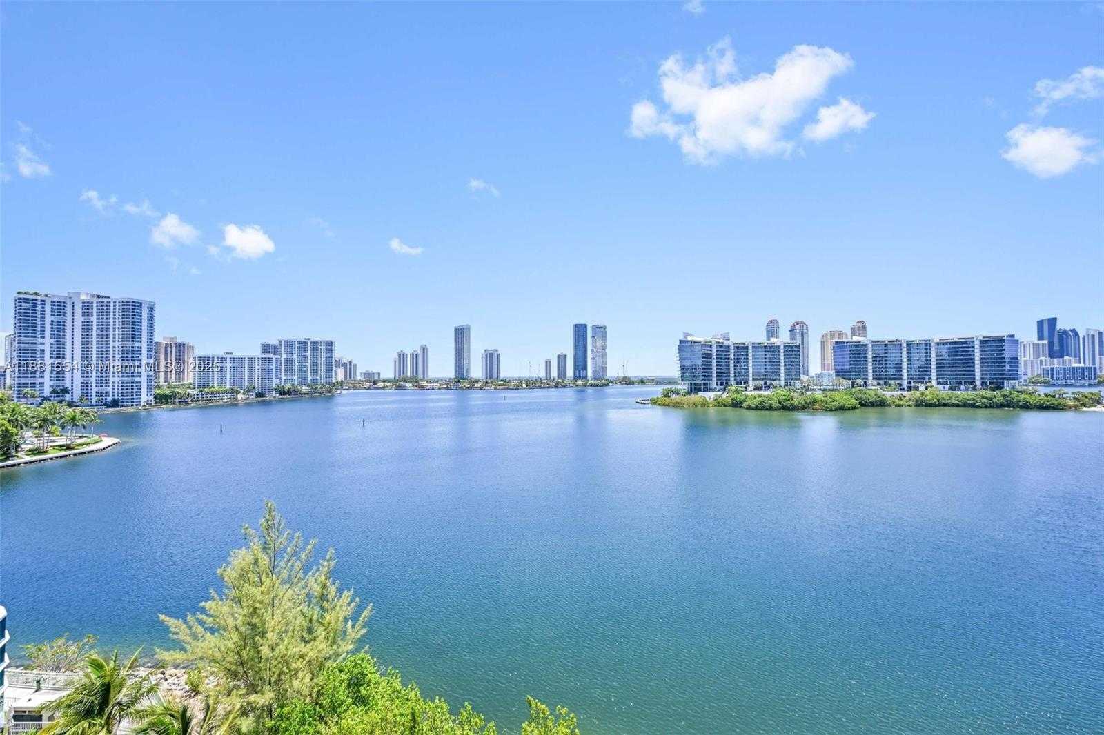 Small Image of 3300 NORTH EAST 188TH ST #718, Aventura Number 55