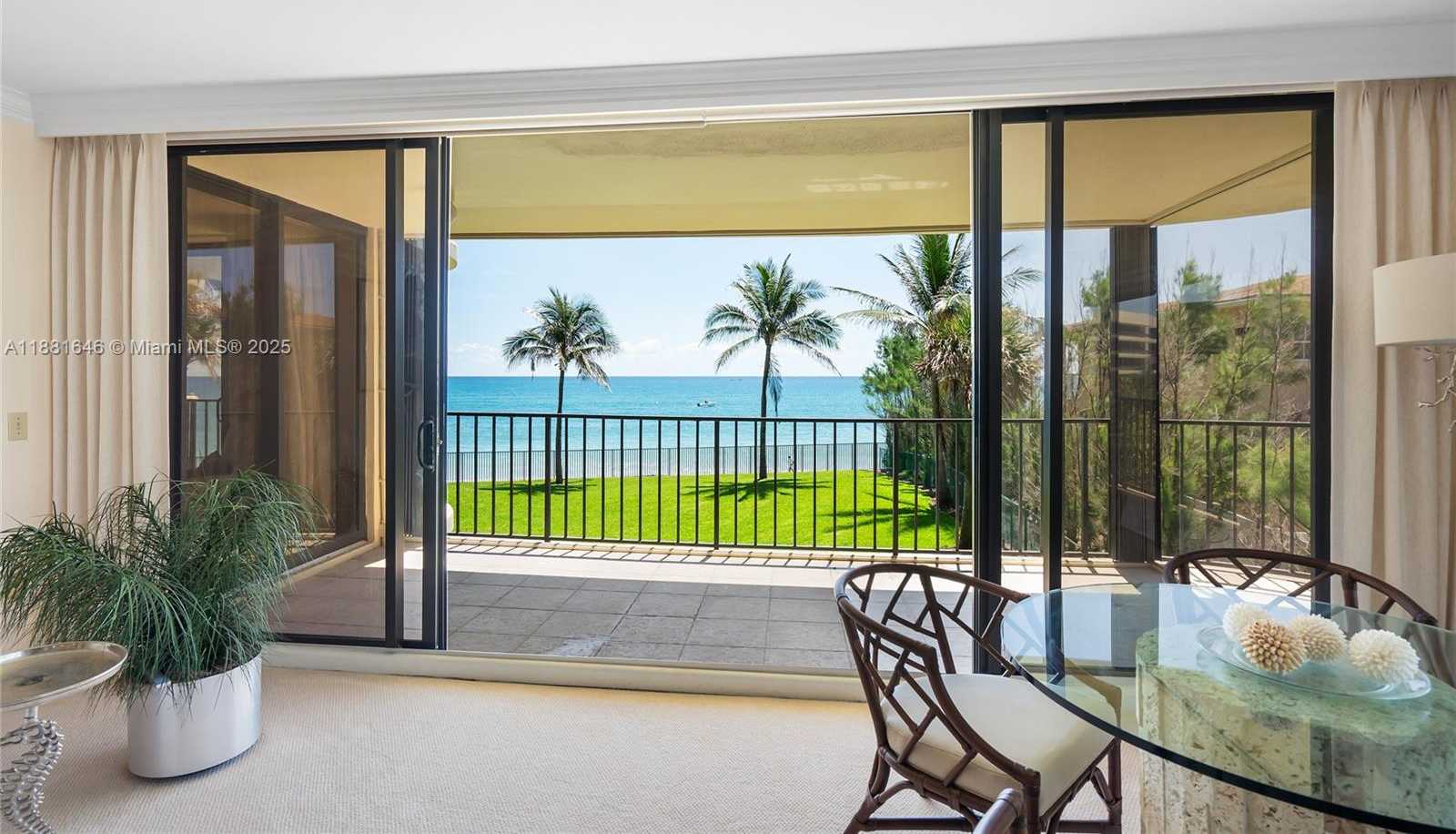 Small Image of 100 BEACH RD #204, Tequesta Number 12
