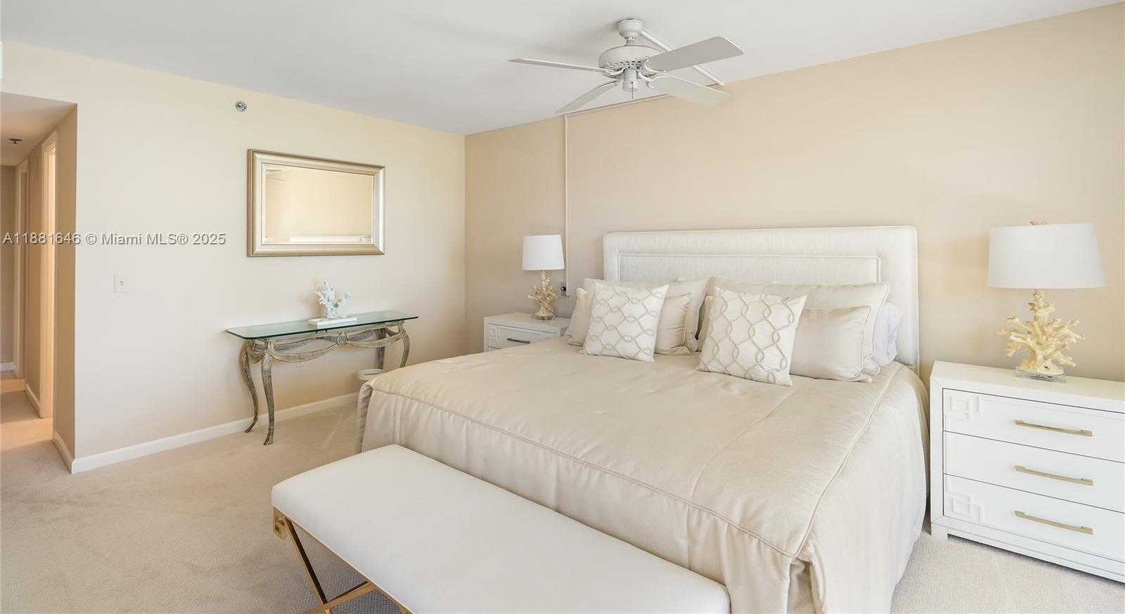 Small Image of 100 BEACH RD #204, Tequesta Number 14